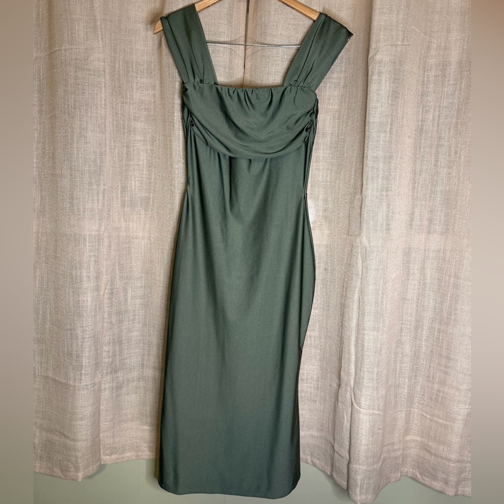 Windsor Exceptional Off-The-Shoulder Flared Midi Dress